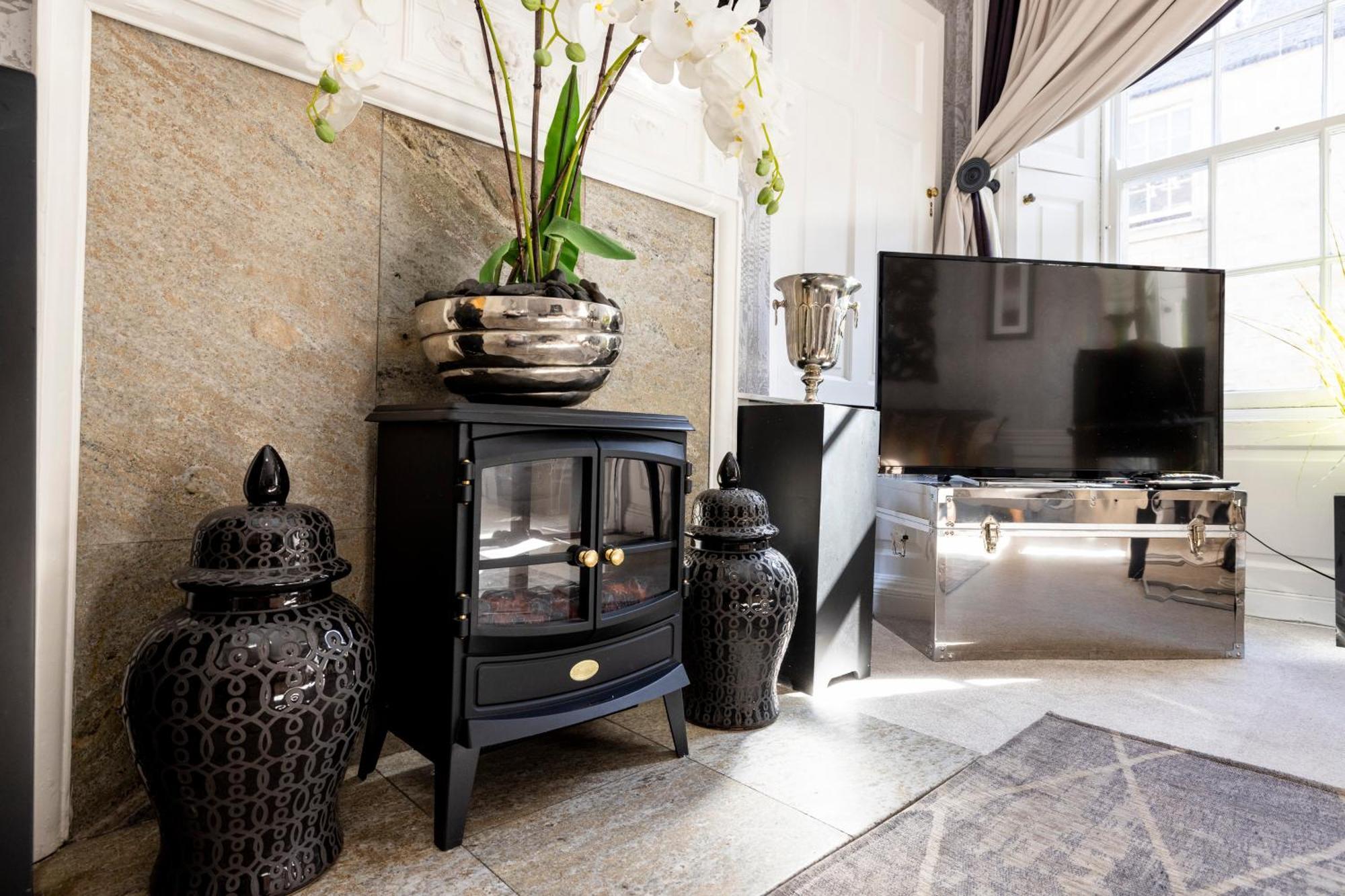 Joivy Exclusive Apartment At The Heart Of New Town Edinburgh Bagian luar foto